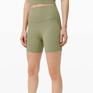 Lululemon Align Short *6"
Rosemary Green size 20 NWOT
